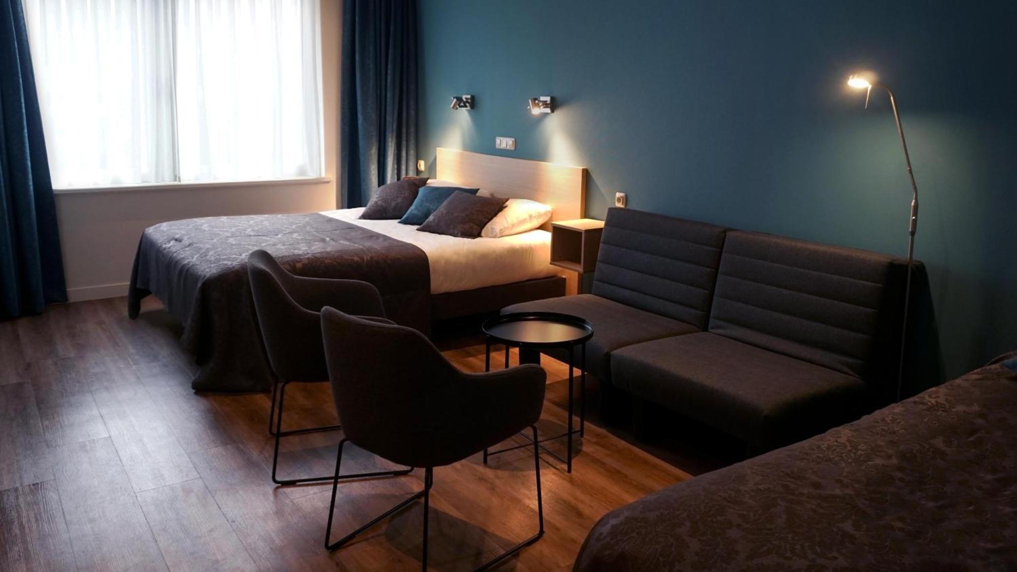 Hotel Oepkes West-Terschelling Bagian luar foto